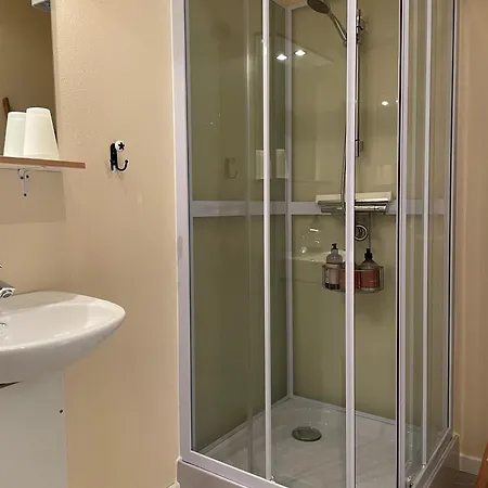 Nygaard Nocleg ze śniadaniem 3*